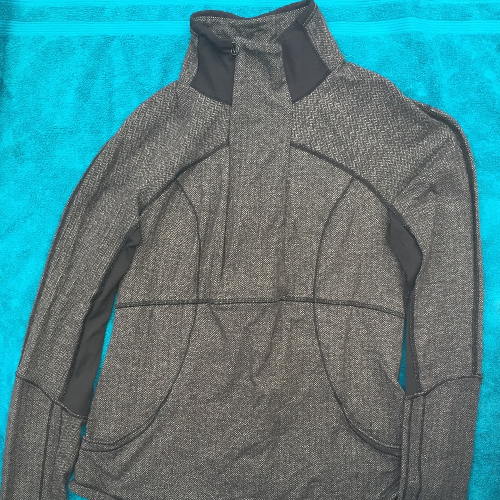 Lululemon herringbone sweater size 4/6